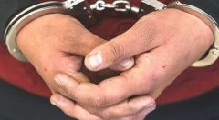دستگیری یک متهم با ۴۴ کارت سوخت در بم